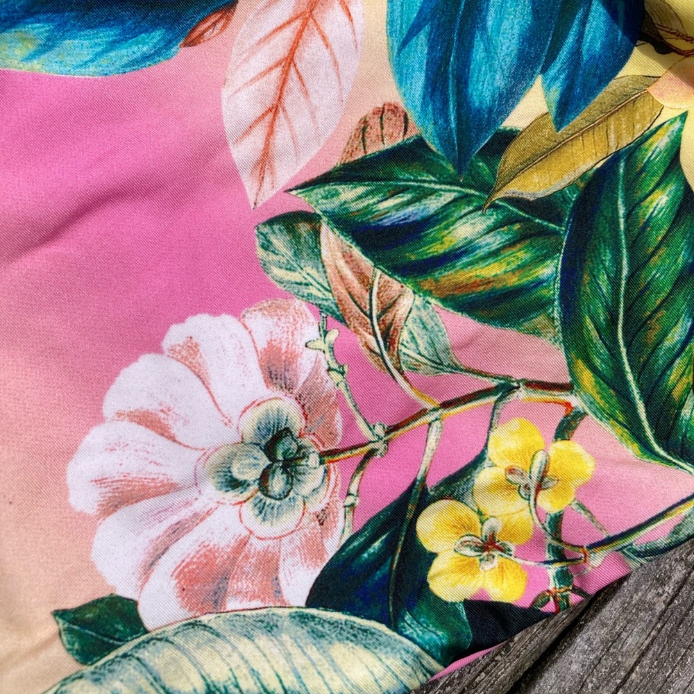 PQ SWIM Set - Tropical Reversible Drew Knot Top & Bottoms - S - Picture 8 of 17